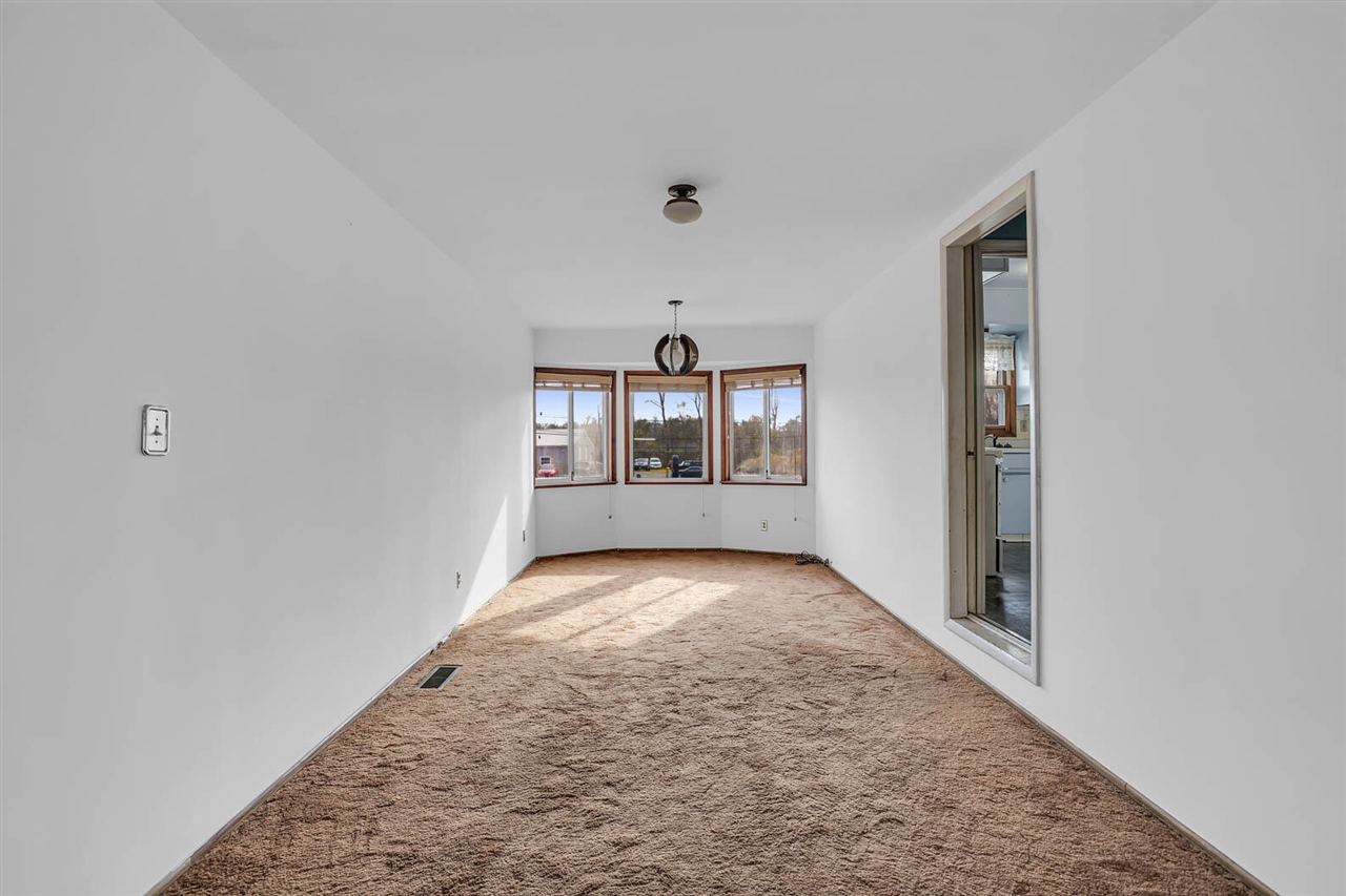 4946 Page Avenue Property Photo 41