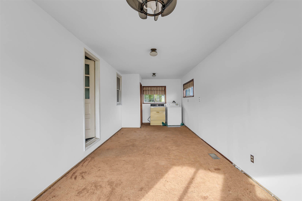 4946 Page Avenue Property Photo 42