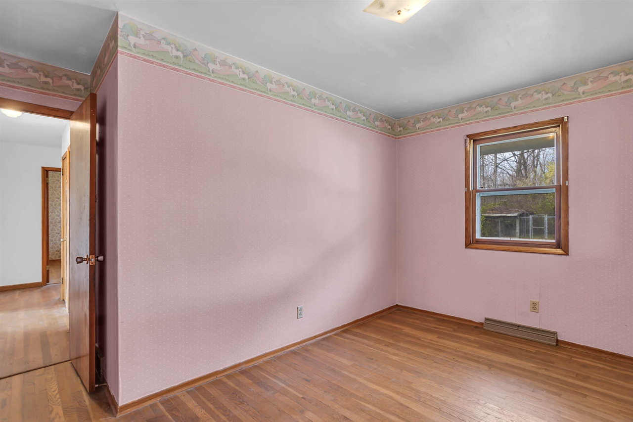 4946 Page Avenue Property Photo 44