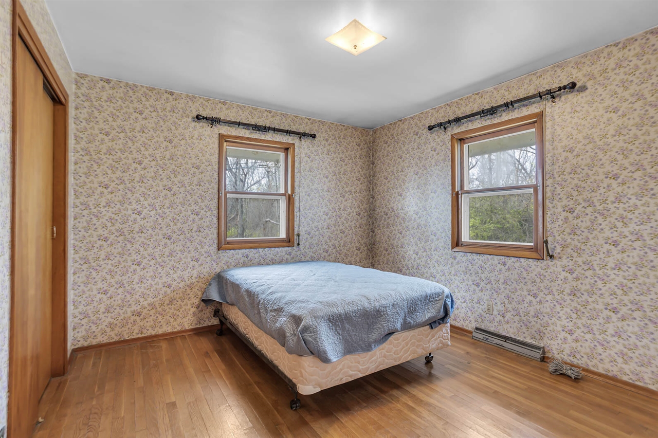4946 Page Avenue Property Photo 45
