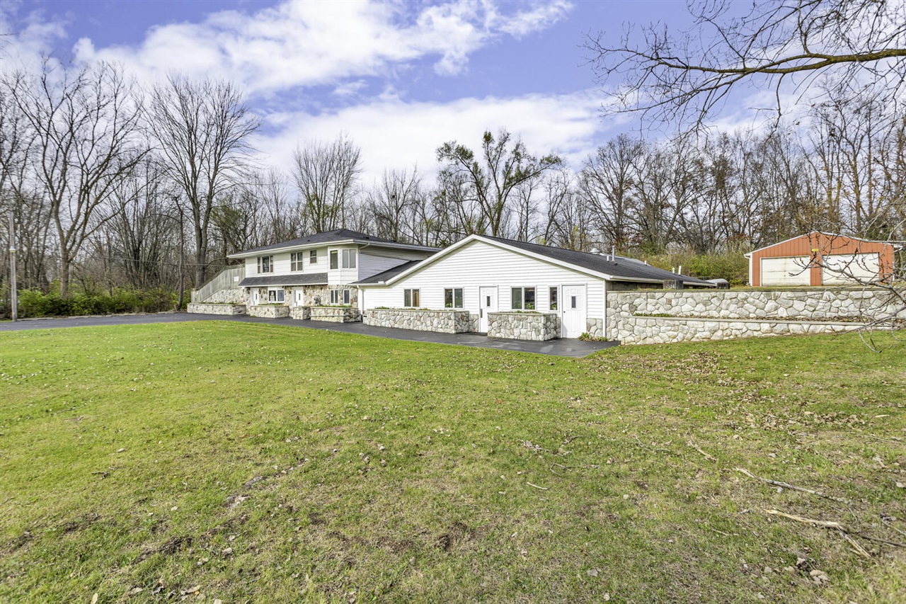 4946 Page Avenue Property Photo 53