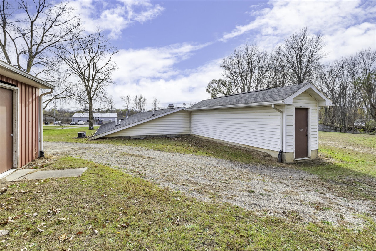 4946 Page Avenue Property Photo 59
