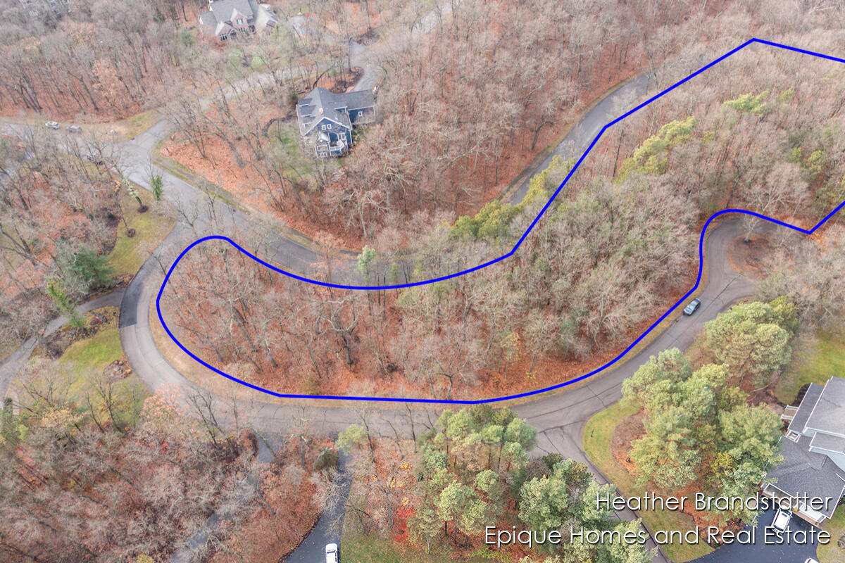 7165 Hawick Court Property Photo