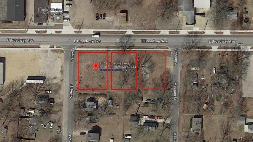 957-983 E Broadway Ave Property Photo