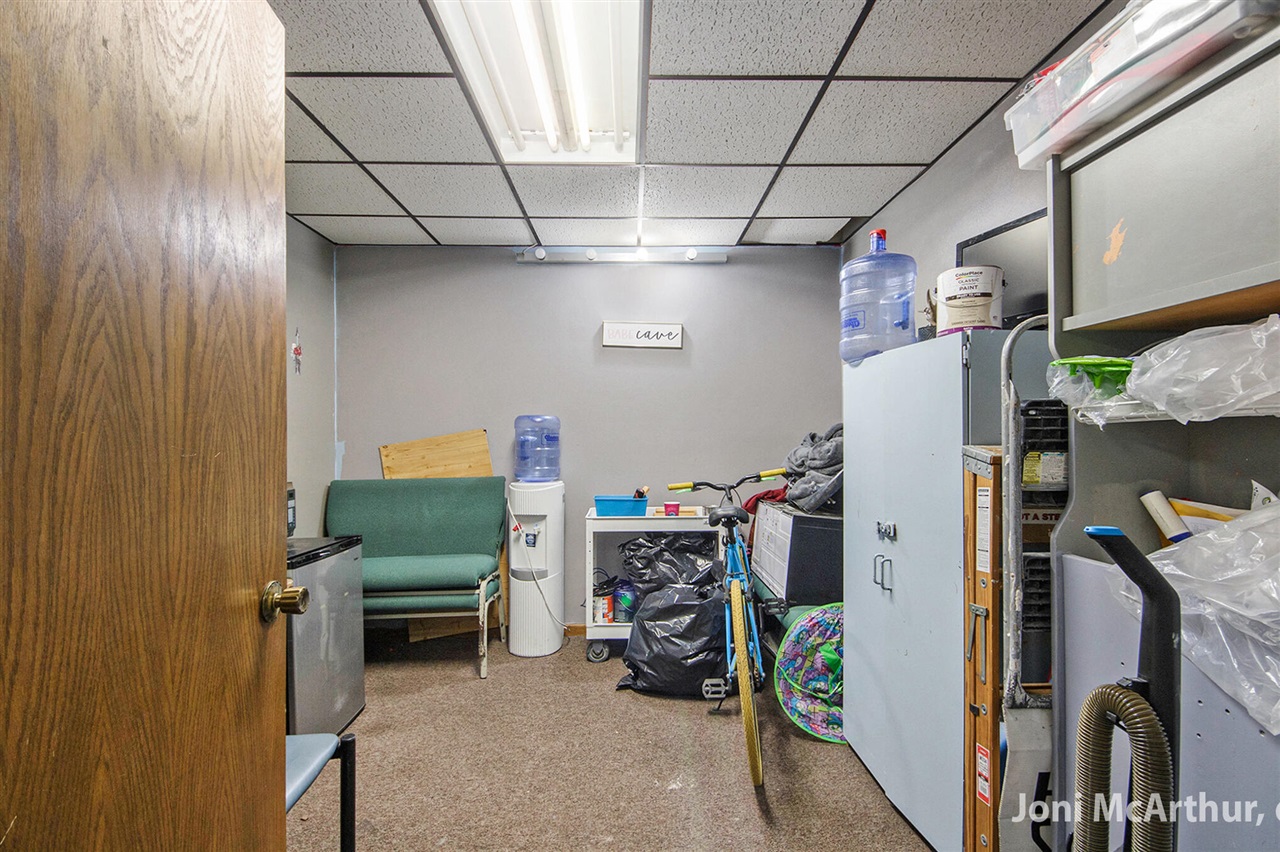 6548 S Greenville Road Property Photo 13