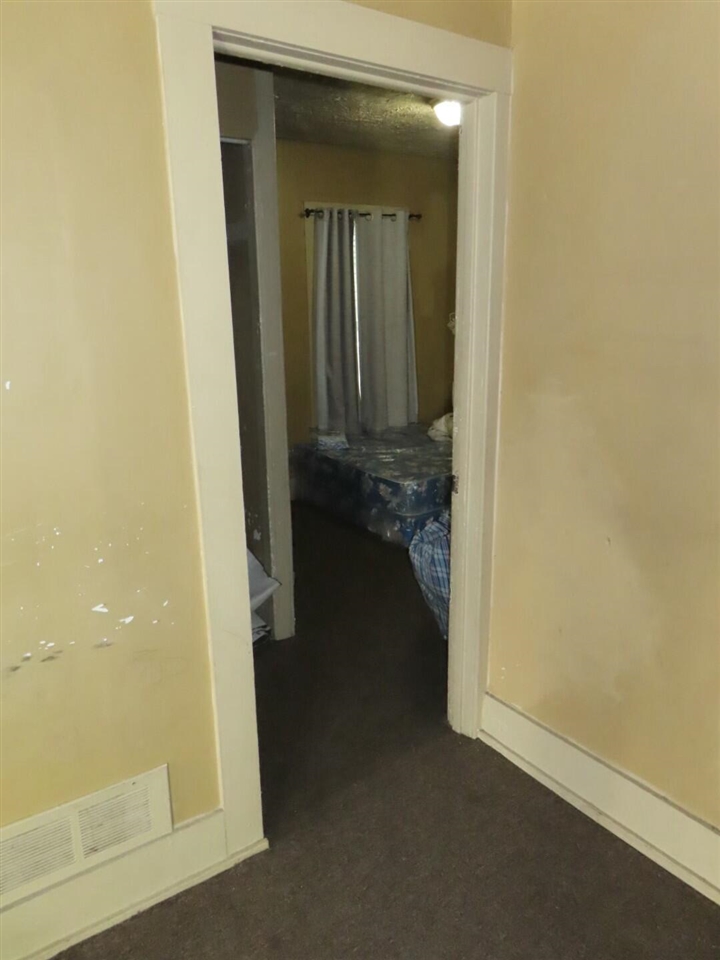 3762 12th Street Property Photo 20