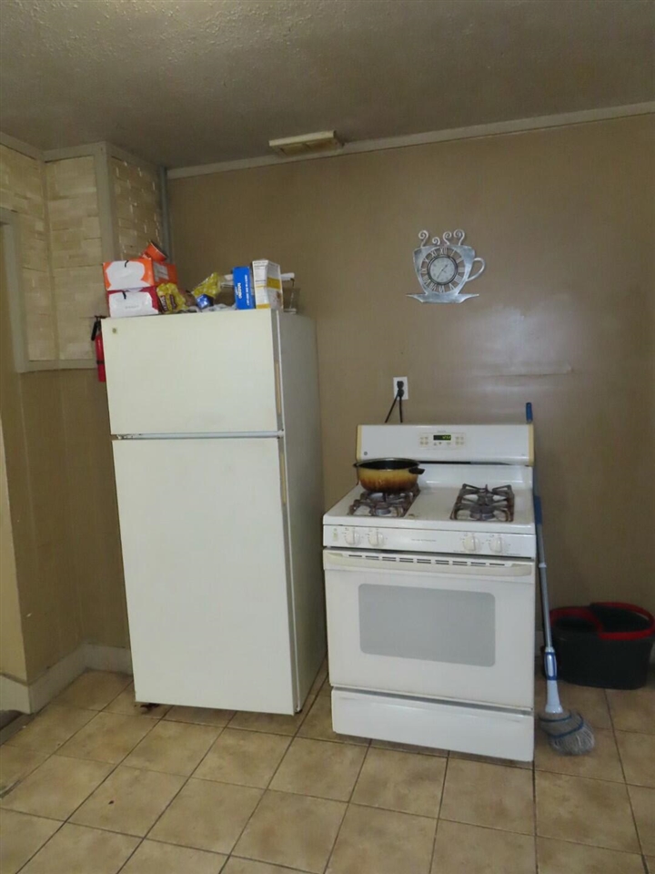 3762 12th Street Property Photo 23