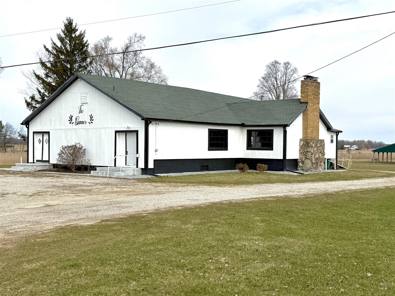 608 Peterson Road Property Photo 1