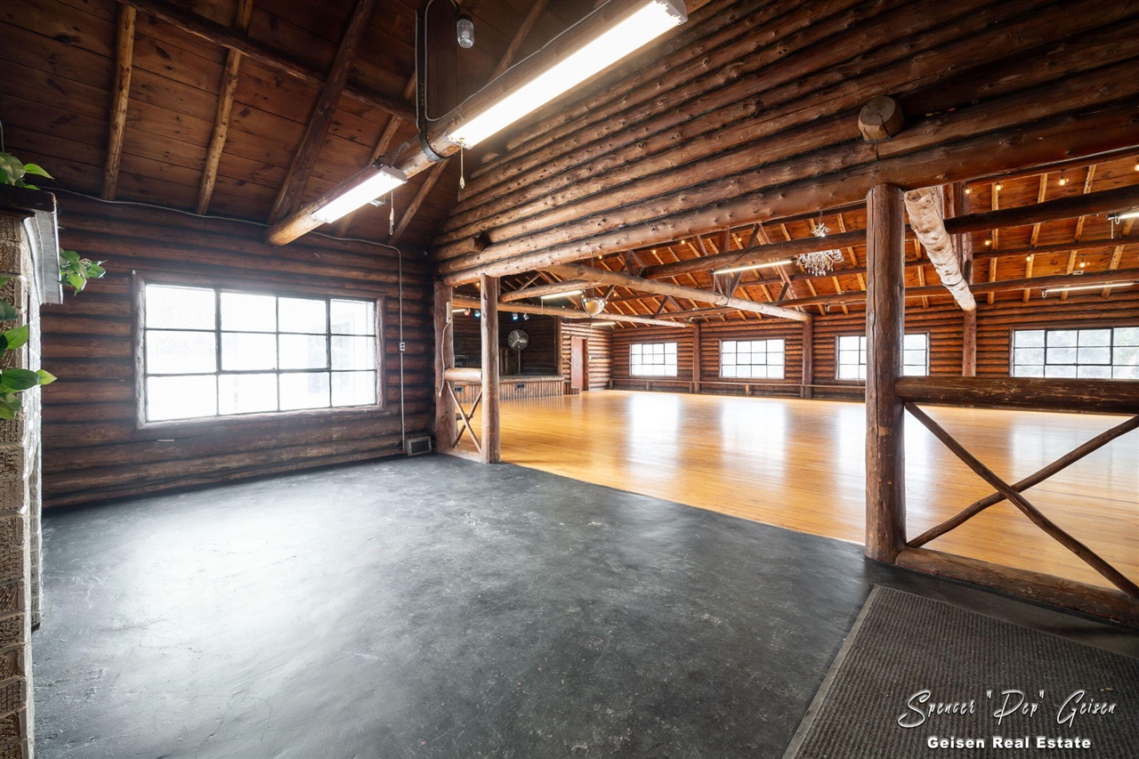 608 Peterson Road Property Photo 15