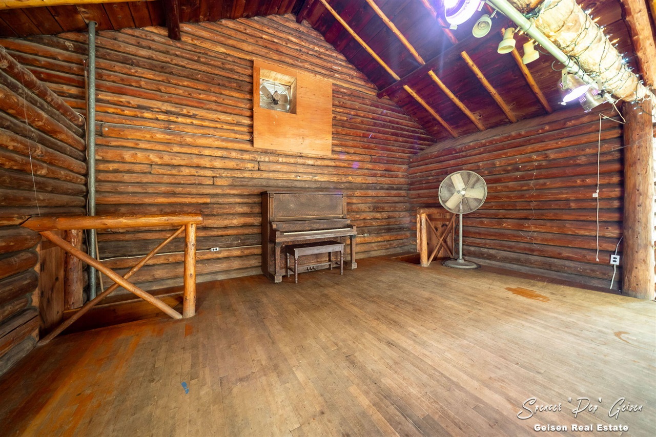 608 Peterson Road Property Photo 18