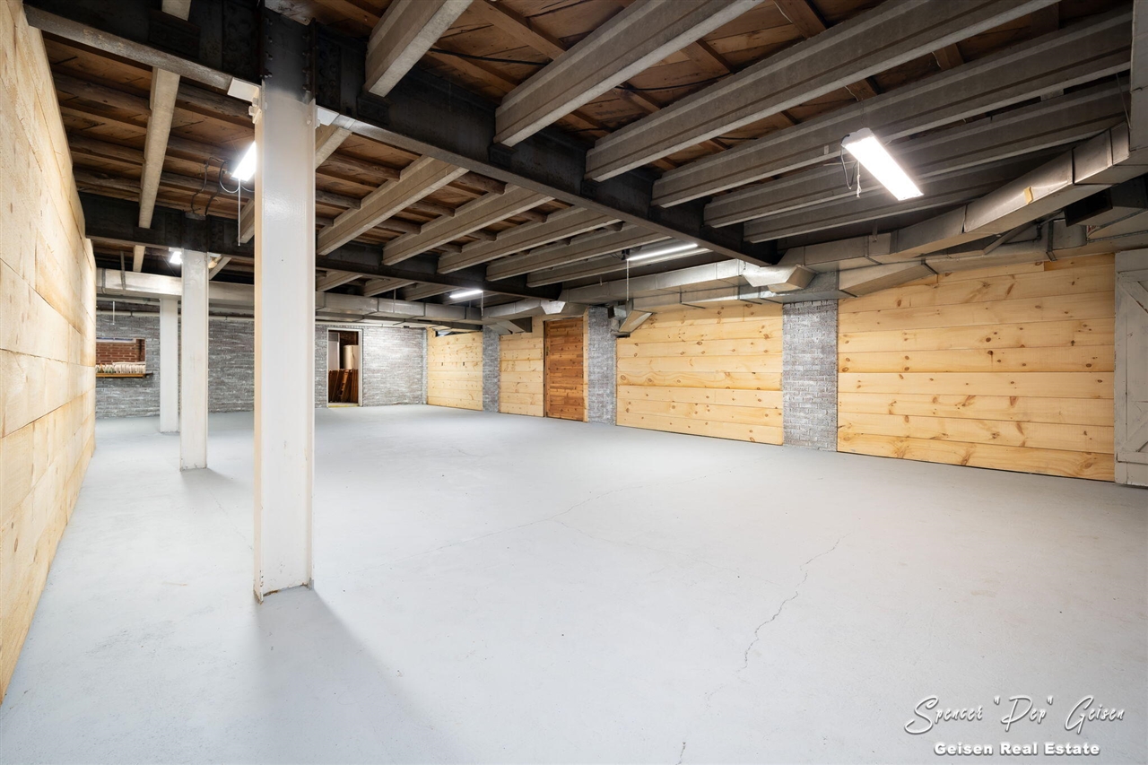 608 Peterson Road Property Photo 24