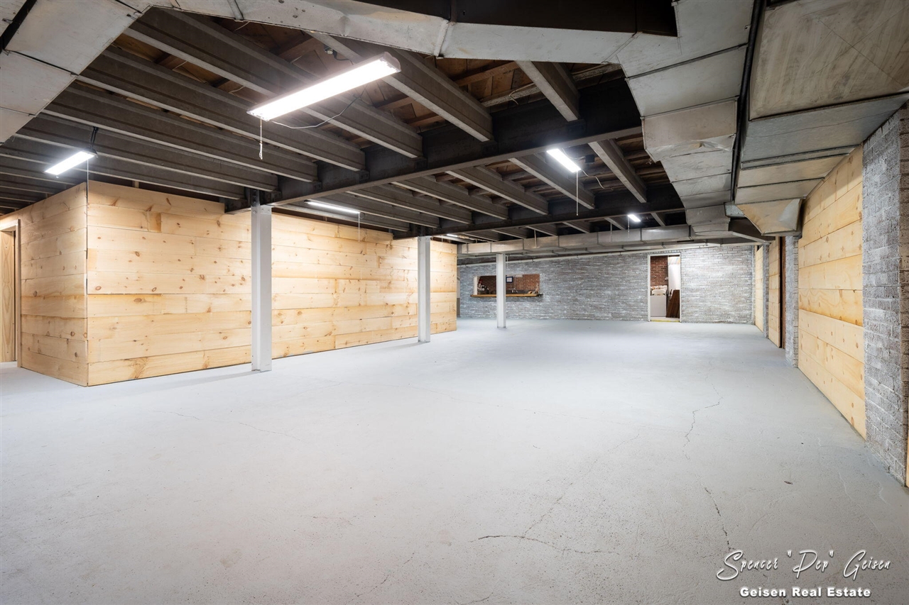 608 Peterson Road Property Photo 25