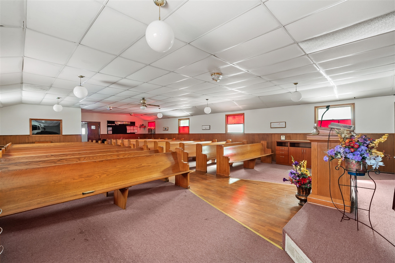 713 Chicago Avenue Property Photo 9