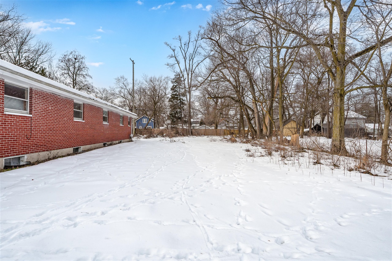 713 Chicago Avenue Property Photo 16