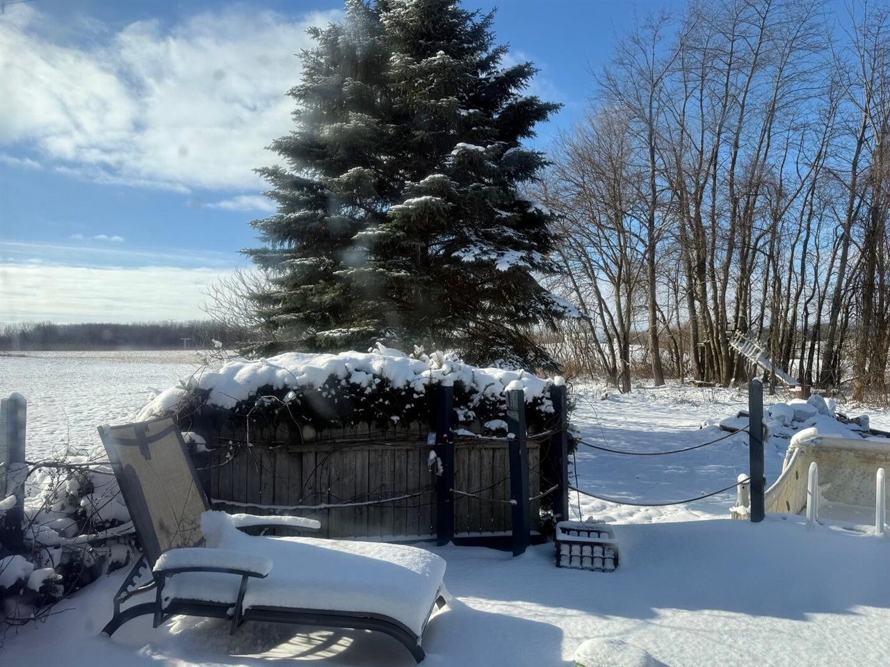65 N Newaygo Road Property Photo 2