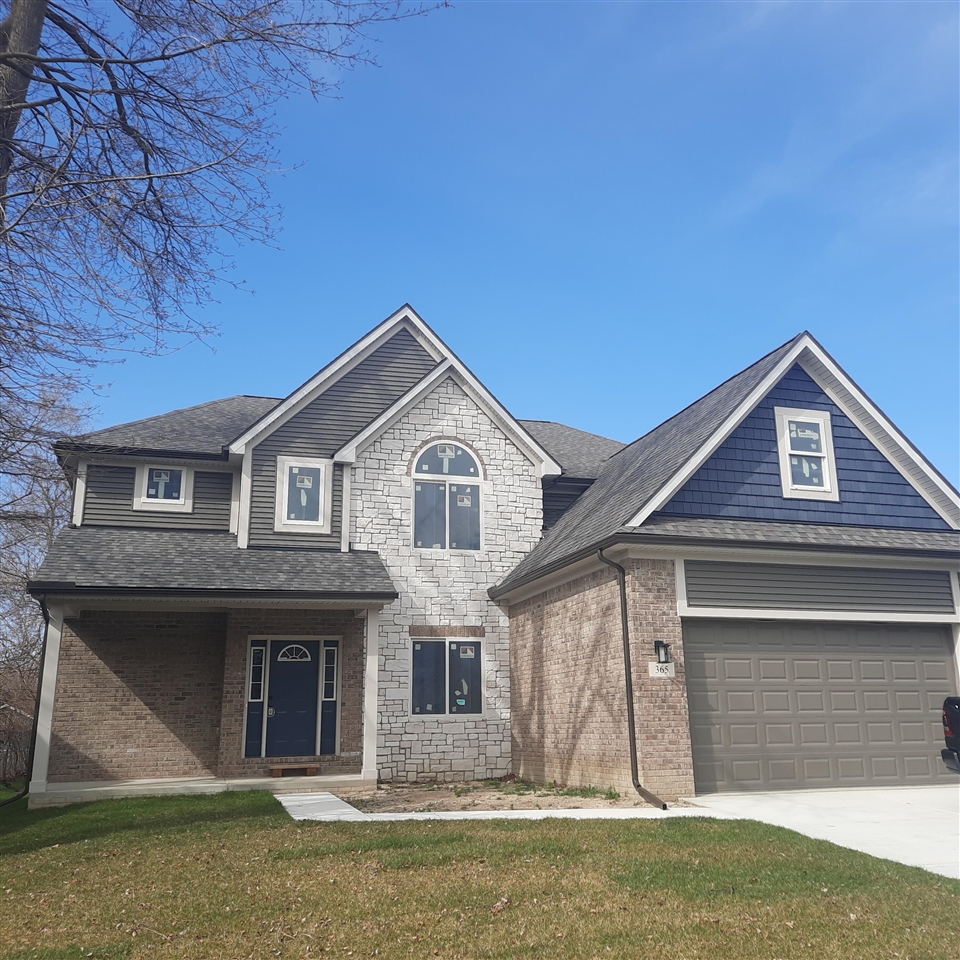 365 Hartland Avenue Property Photo 1