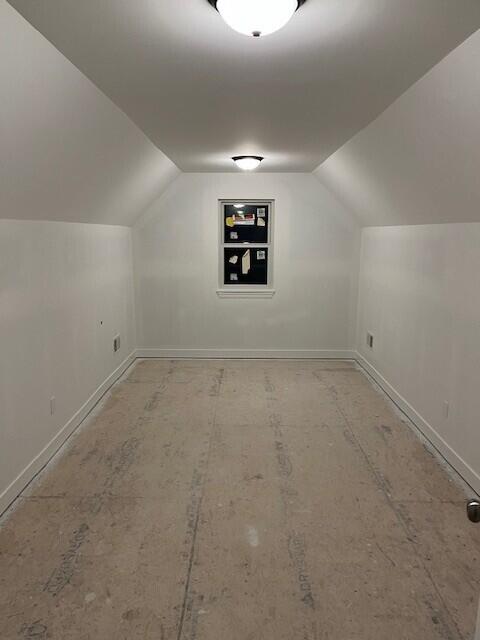 365 Hartland Avenue Property Photo 18