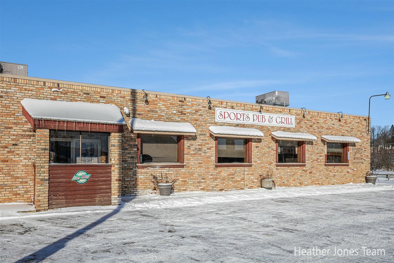 135 N Bridge Street Property Photo 27