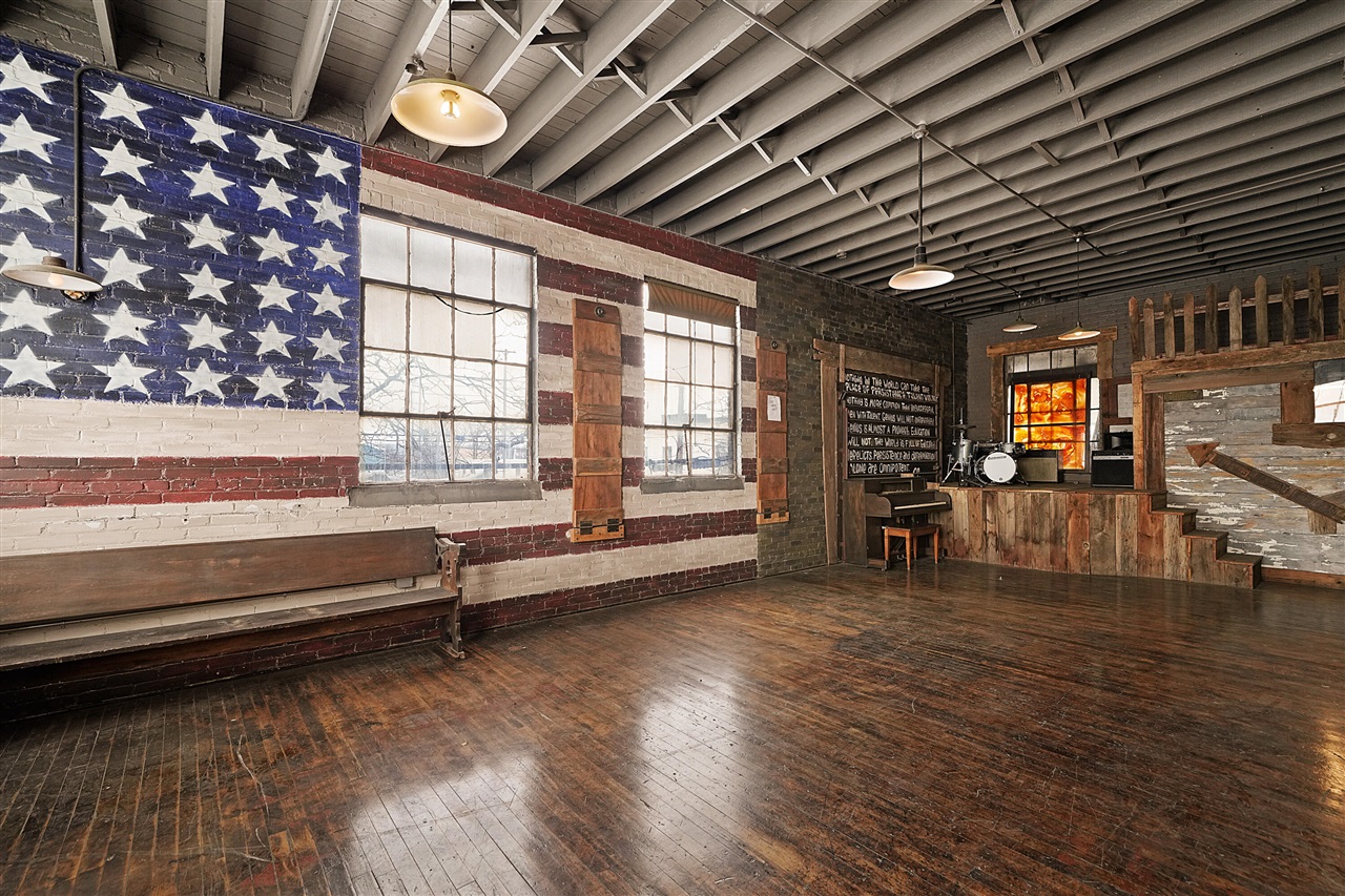 414-424 Walbridge Street Property Photo 11