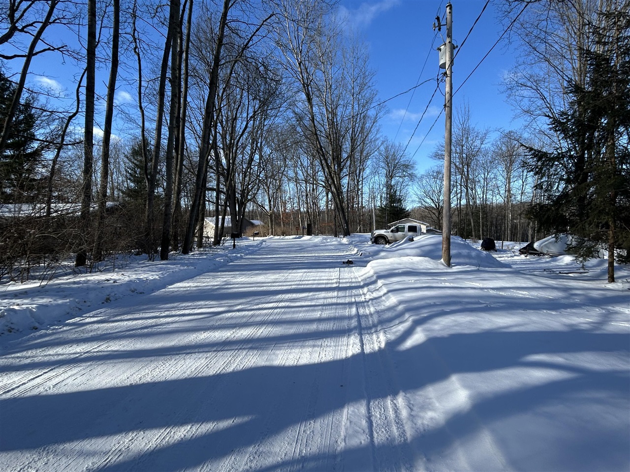 11490 Alpine Road Property Photo 6