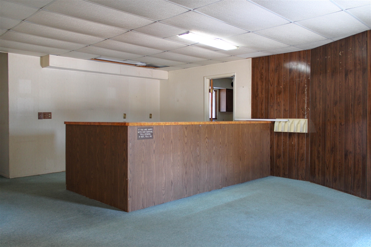 10178 Northland Drive Property Photo 6