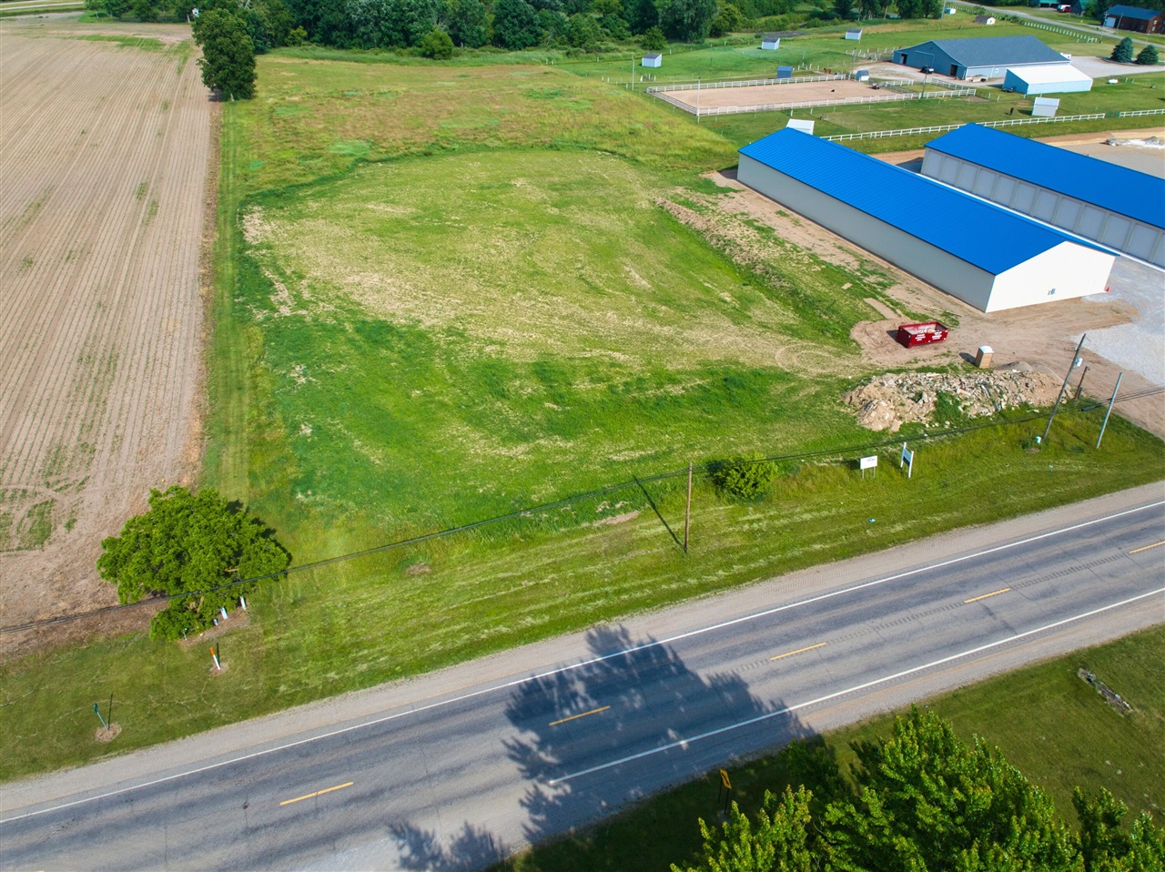 S Angola Road Property Photo 7