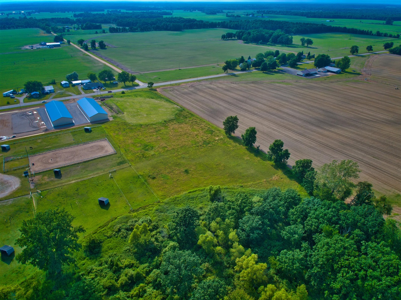 S Angola Road Property Photo 8