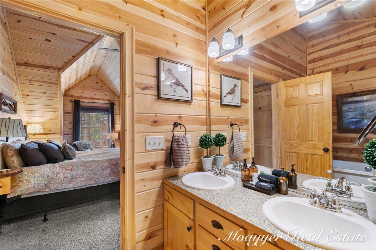 3577 Kingfisher Cove Drive Property Photo 28