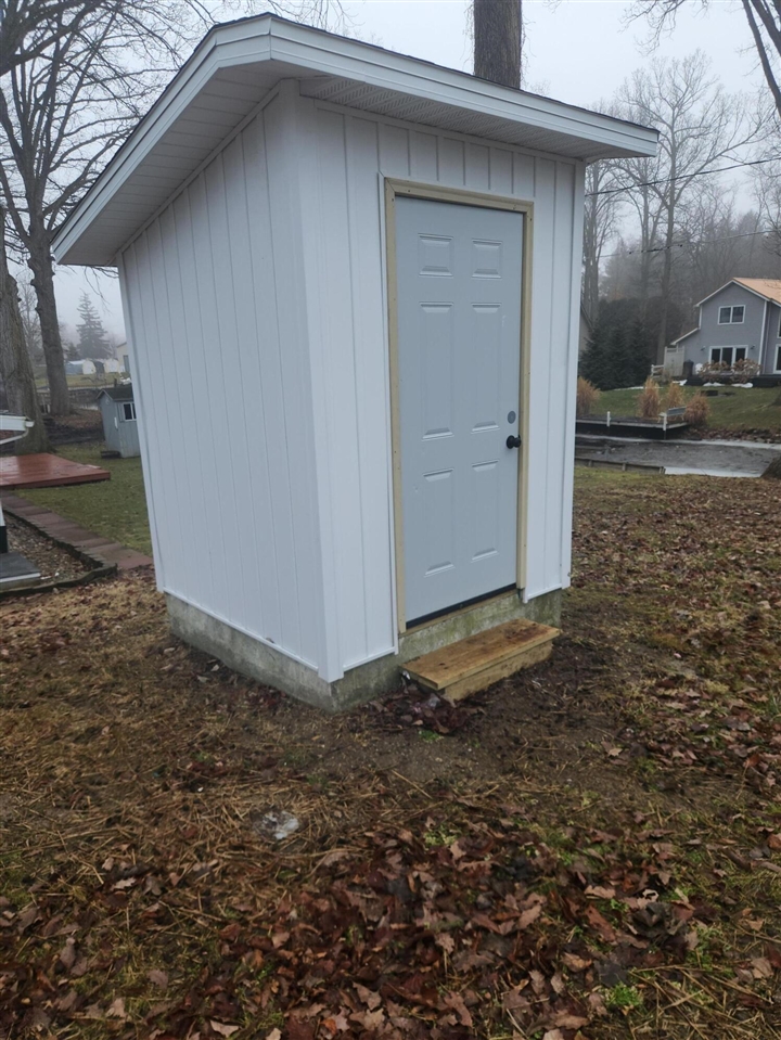 242 Bickford Drive Property Photo 4