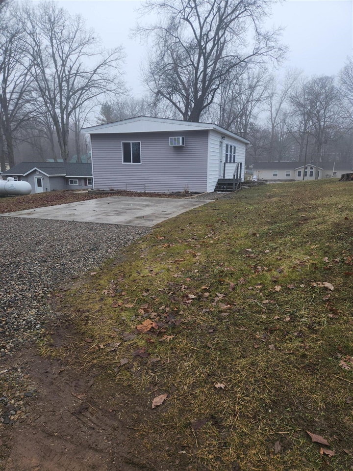 242 Bickford Drive Property Photo 6