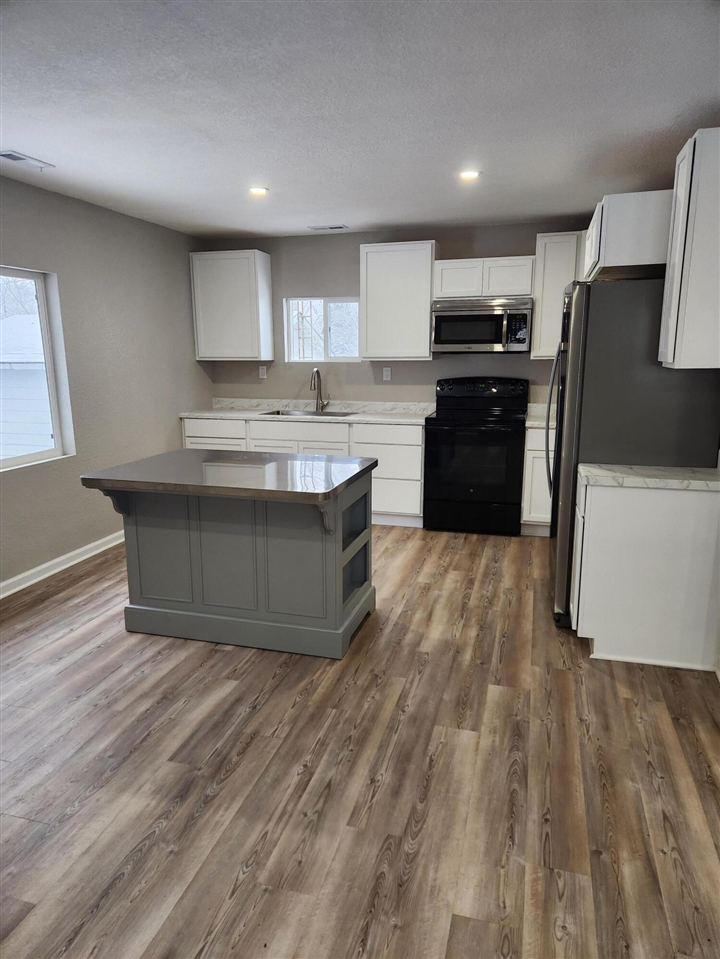 242 Bickford Drive Property Photo 15
