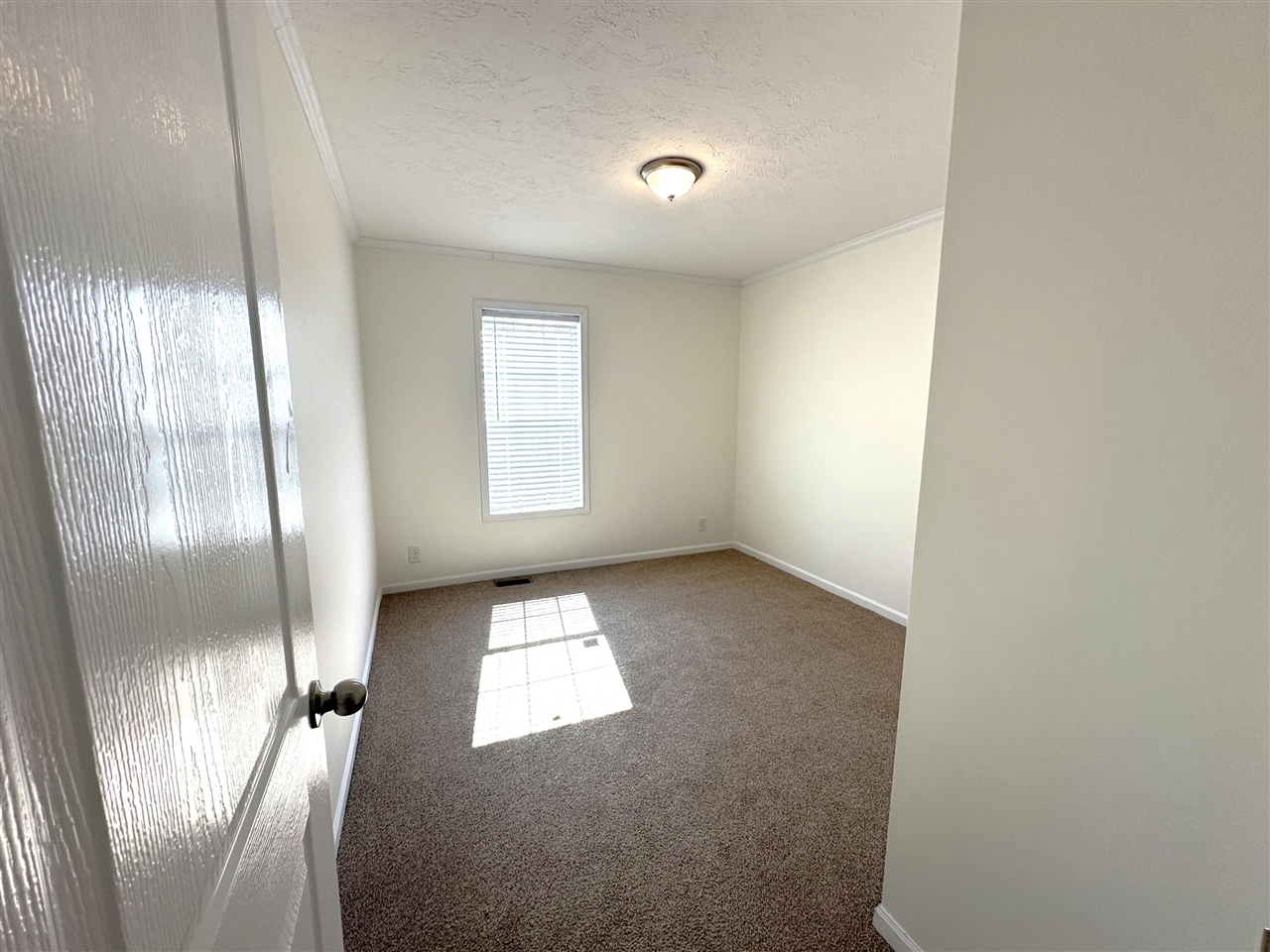 221 Circle Drive Property Photo 15