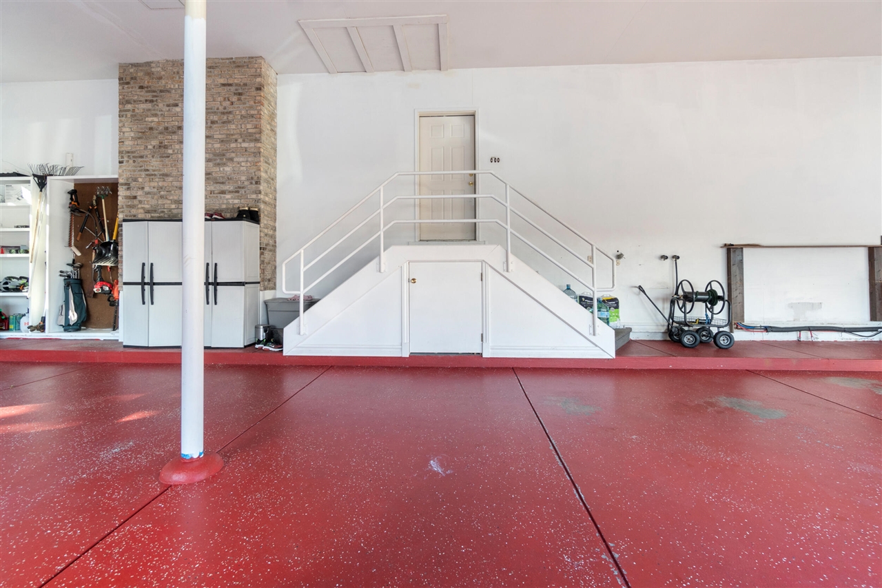 1840 Lexington Boulevard Property Photo 71