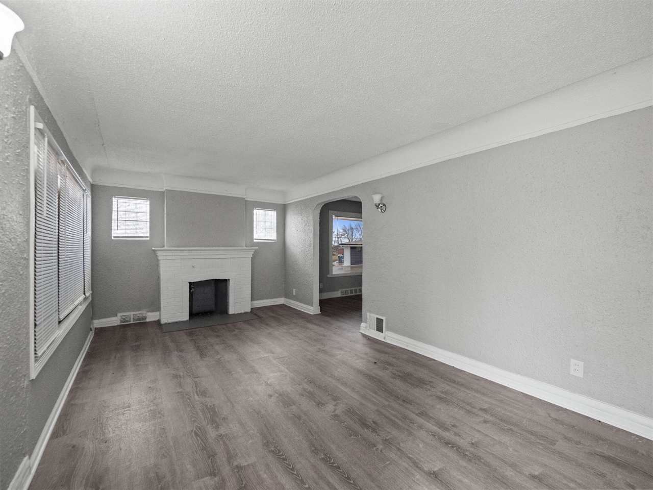 14655 Sussex Street Property Photo 8