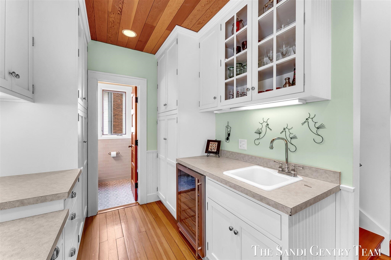 18215 Spindle Drive Property Photo 32