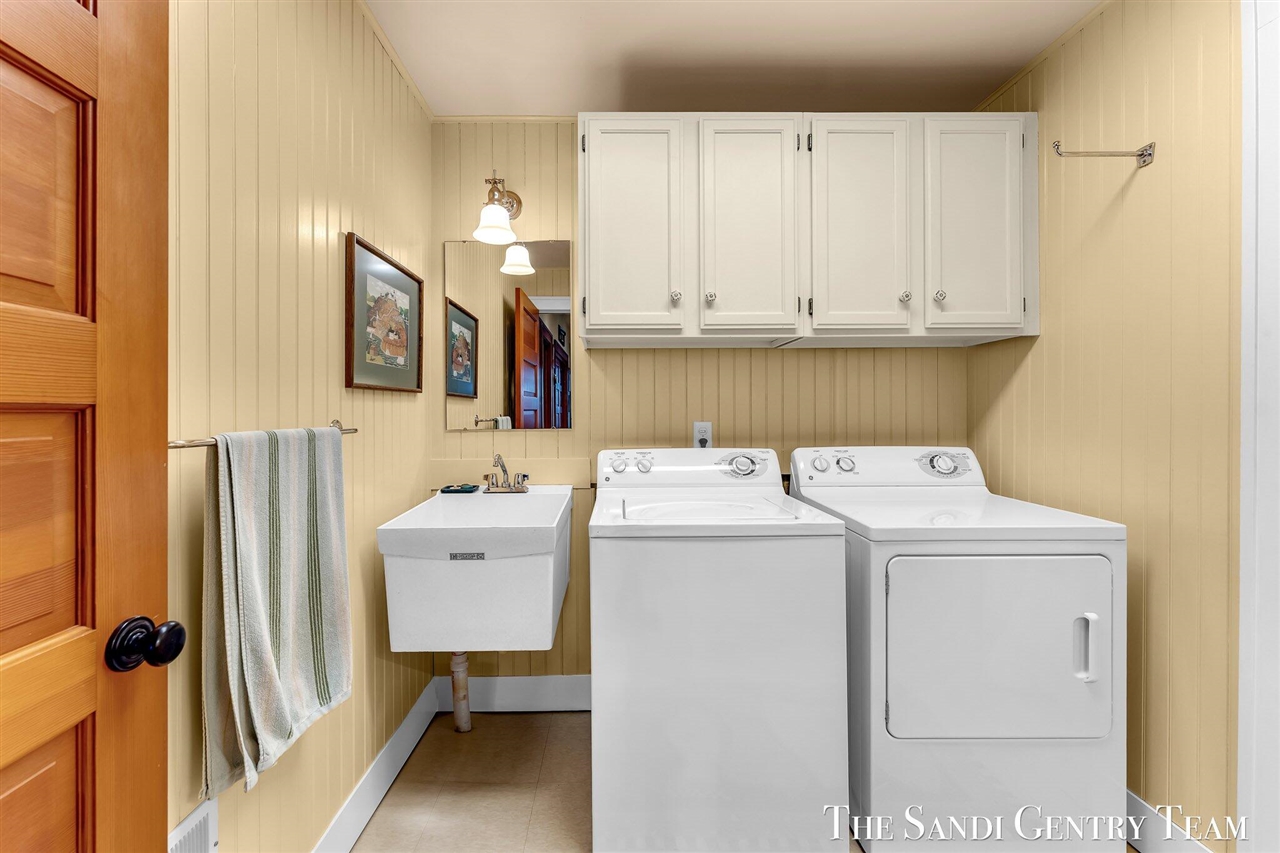 18215 Spindle Drive Property Photo 57