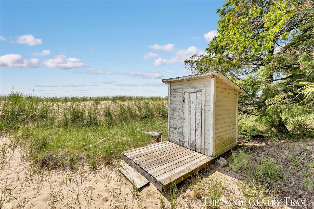 18215 Spindle Drive Property Photo 75