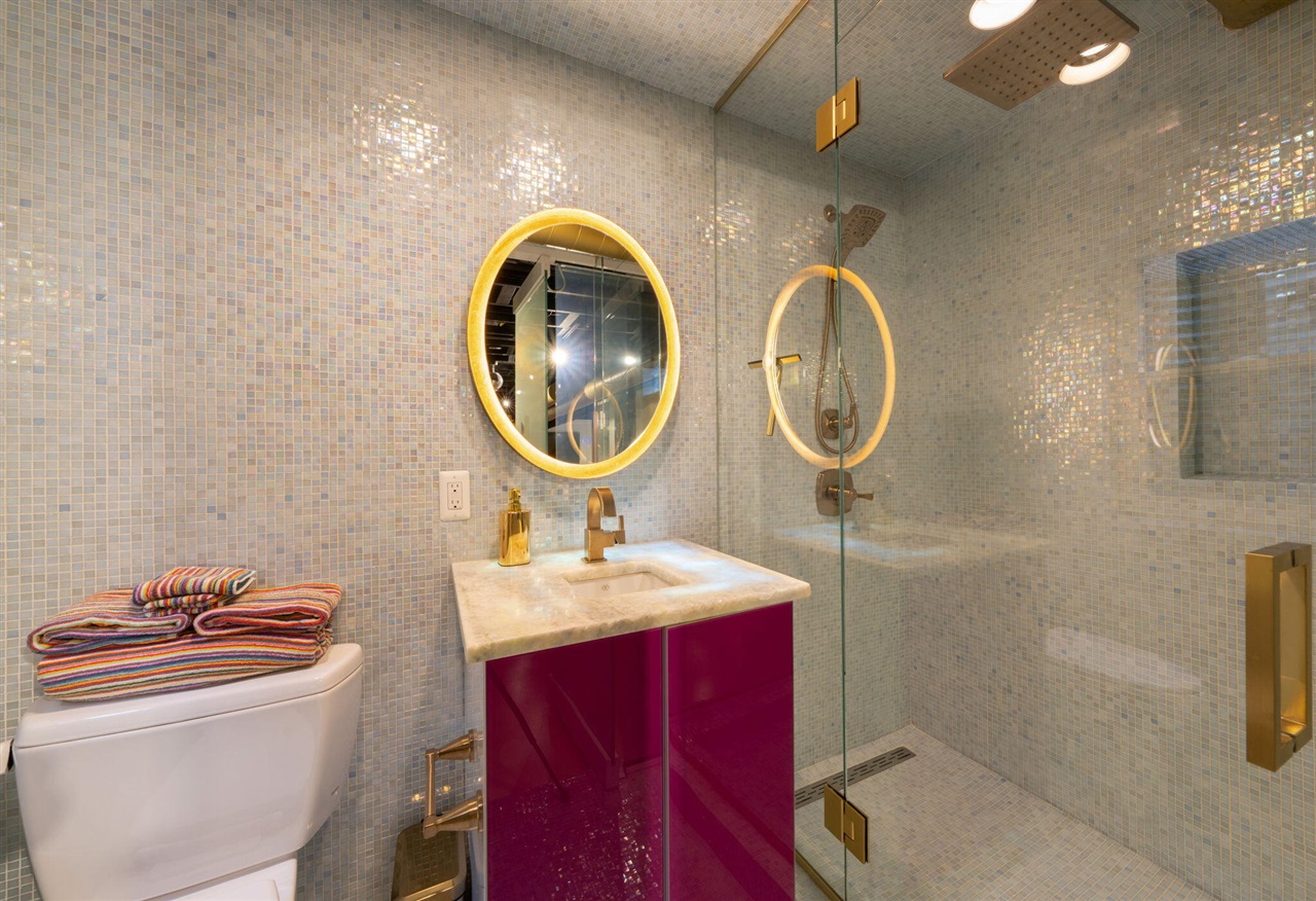 523 Renshaw Street Property Photo 18