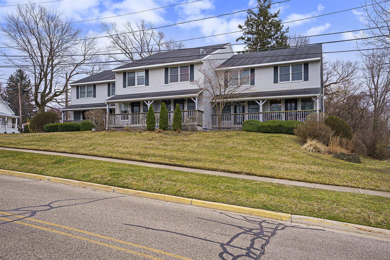 650 Conger Street Property Photo 3