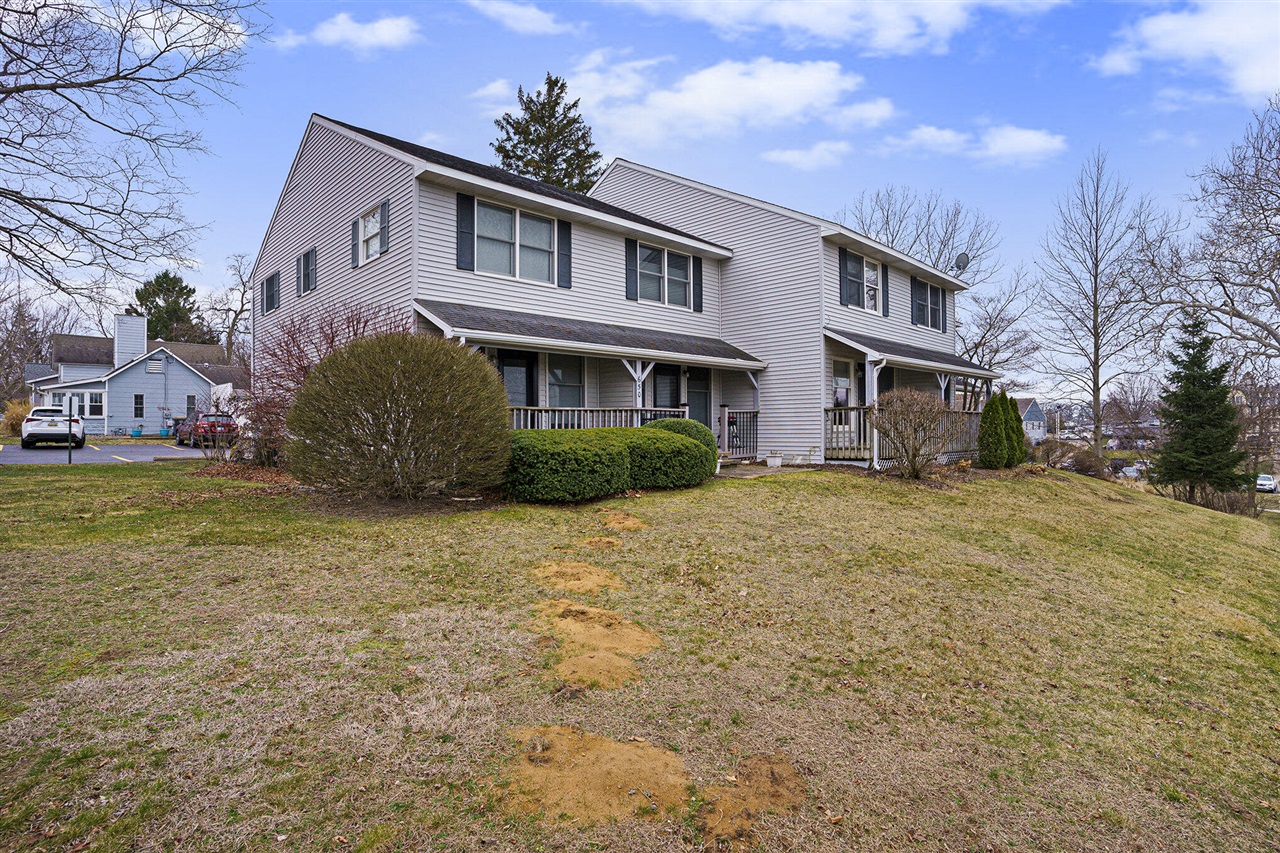 650 Conger Street Property Photo 4