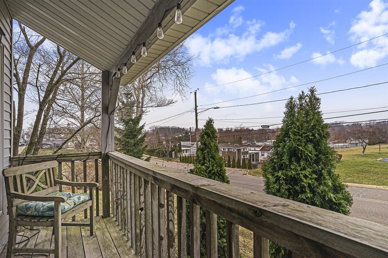 650 Conger Street Property Photo 7