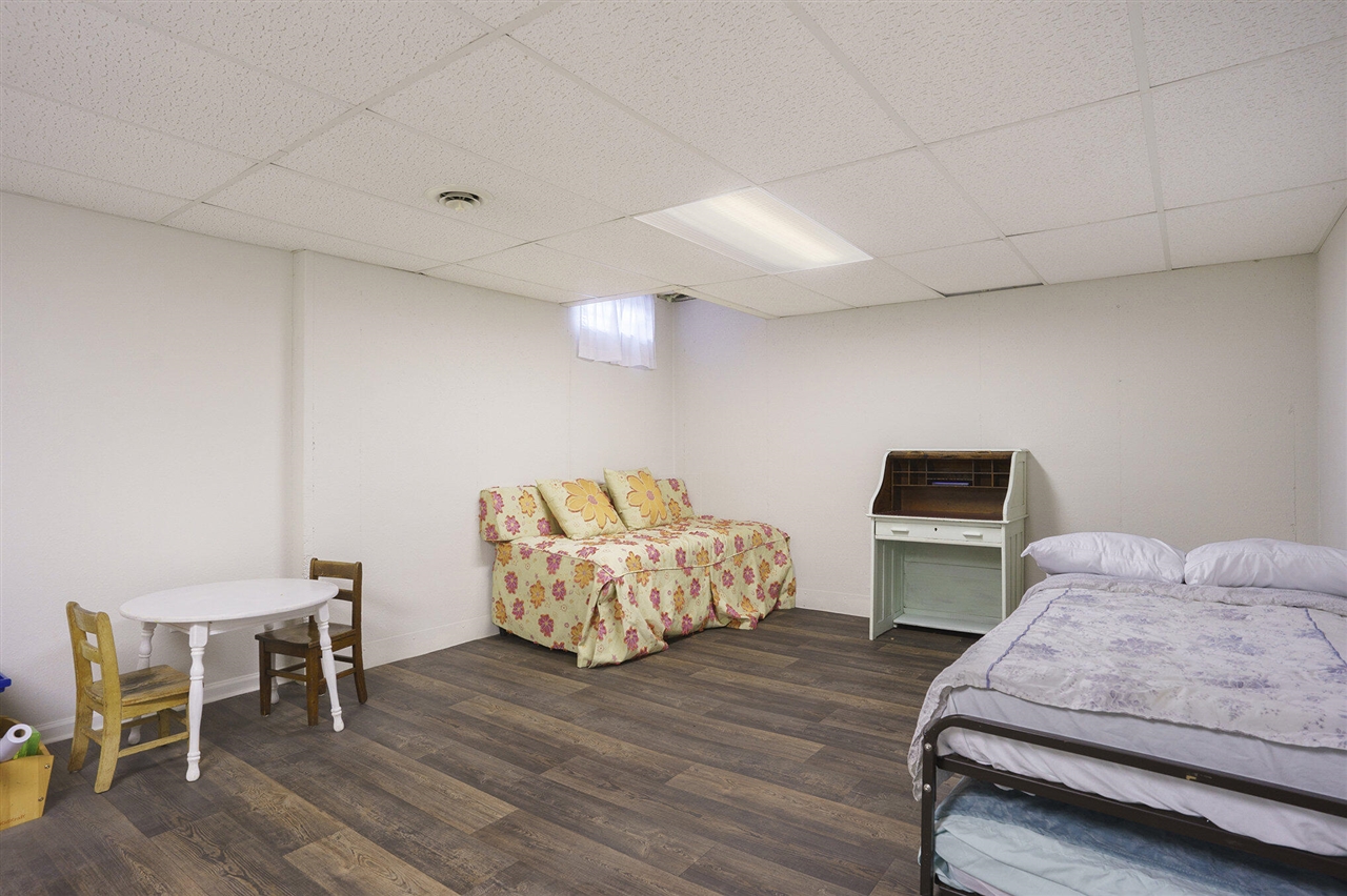 650 Conger Street Property Photo 24