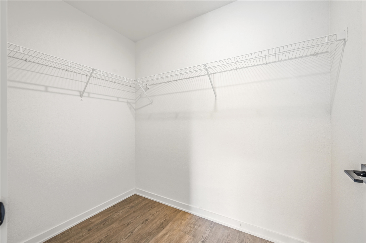 713 Tioga Park Property Photo 13