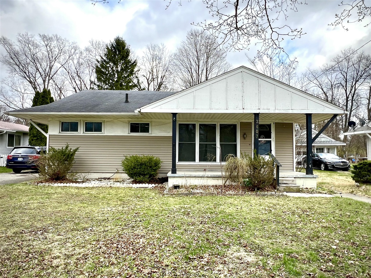 2407 Dawn Street Property Photo 1