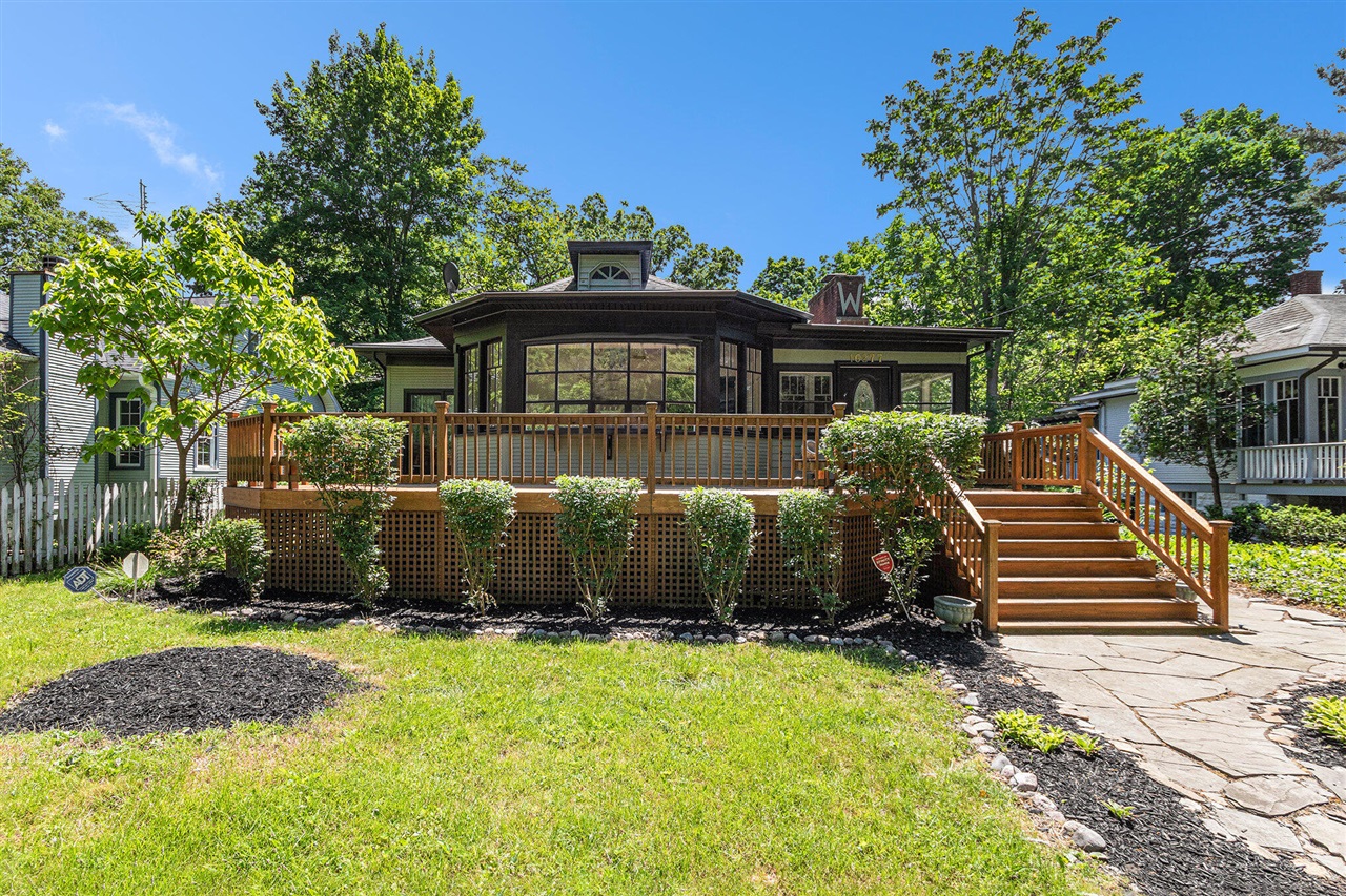 16277 4th Street Property Photo 1