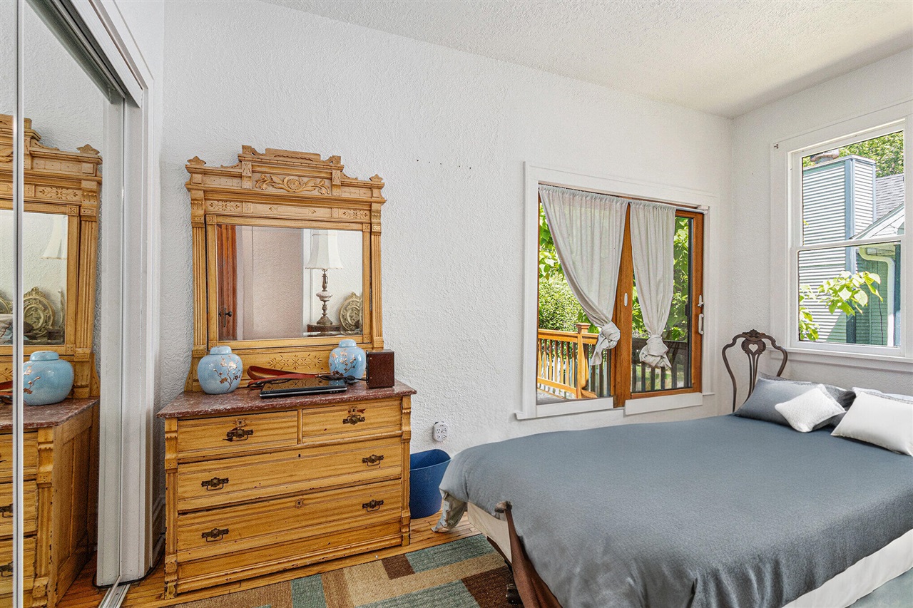 16277 4th Street Property Photo 15