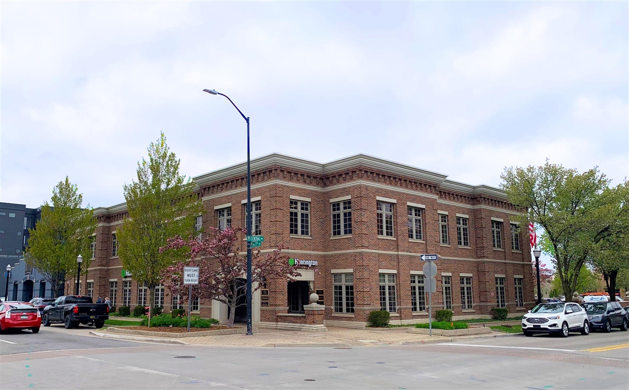 150 Central Avenue Property Photo 1