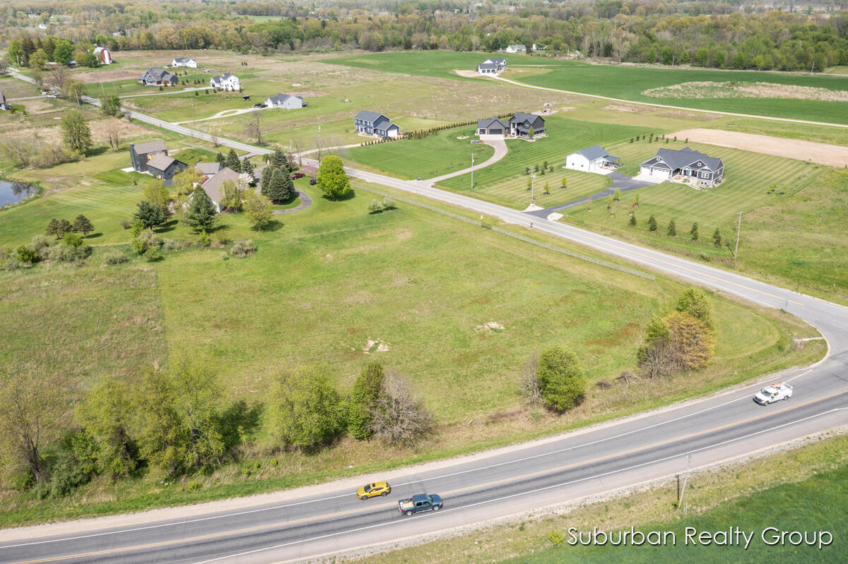8673 Cannonsburg Road Property Photo