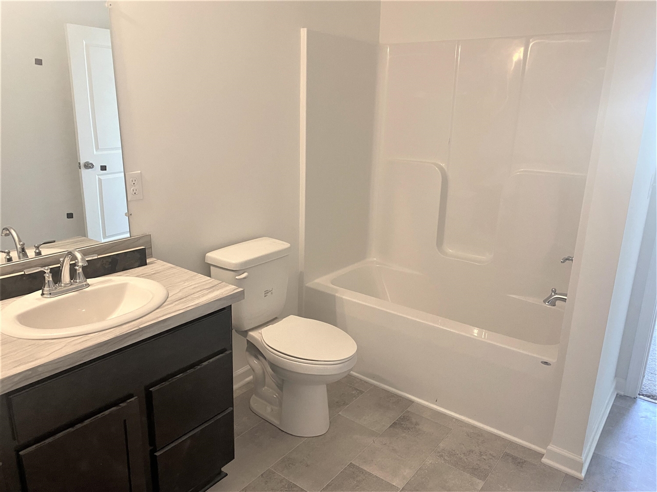 1050 Rebecca Street Property Photo 12