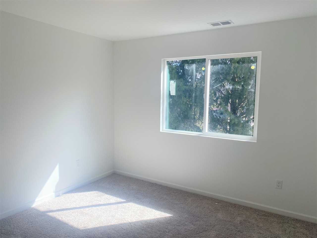 1050 Rebecca Street Property Photo 18